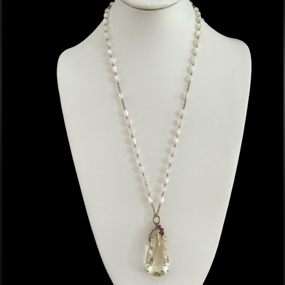 Huge lemon crystal genuine garnet gold tone pendant white opalescent chain - Picture 6 of 11